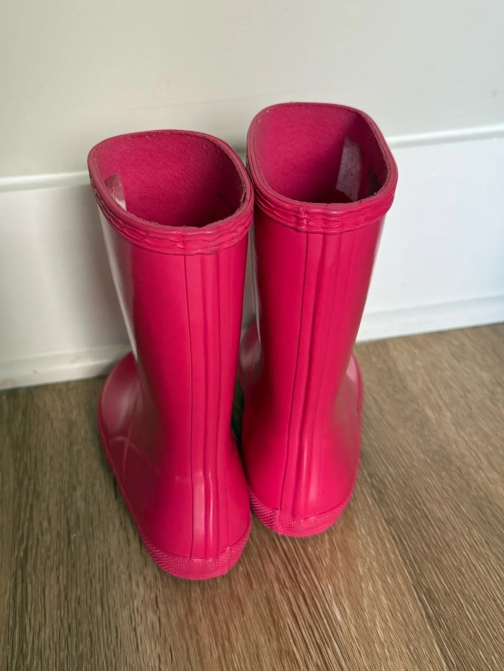Hunter Kids’ First Gloss Rain Boots Bright Pink kids size UK 10/US GIRL 12